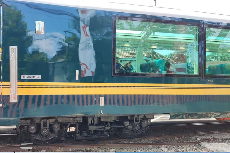 Nikmati Kereta Panoramic MBtech